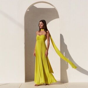 Elegant Yellow Strapless Maxi Dress